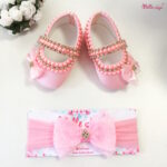 Sapatinho de bebe customizado "Julia" rosa com fita de laço