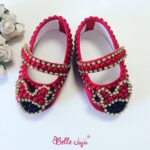 Sapatinho de bebe customizado vermelho da minnie